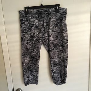 Calvin Klein performance quick dry leggings